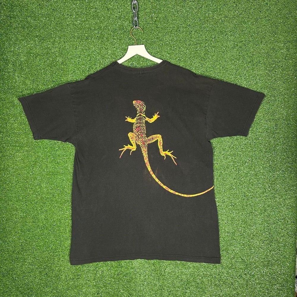 Vintage Marlboro Unlimited Lizard Shirt Mens XL Black Graphic Pocket Tee 90s USA - Picture 4 of 16